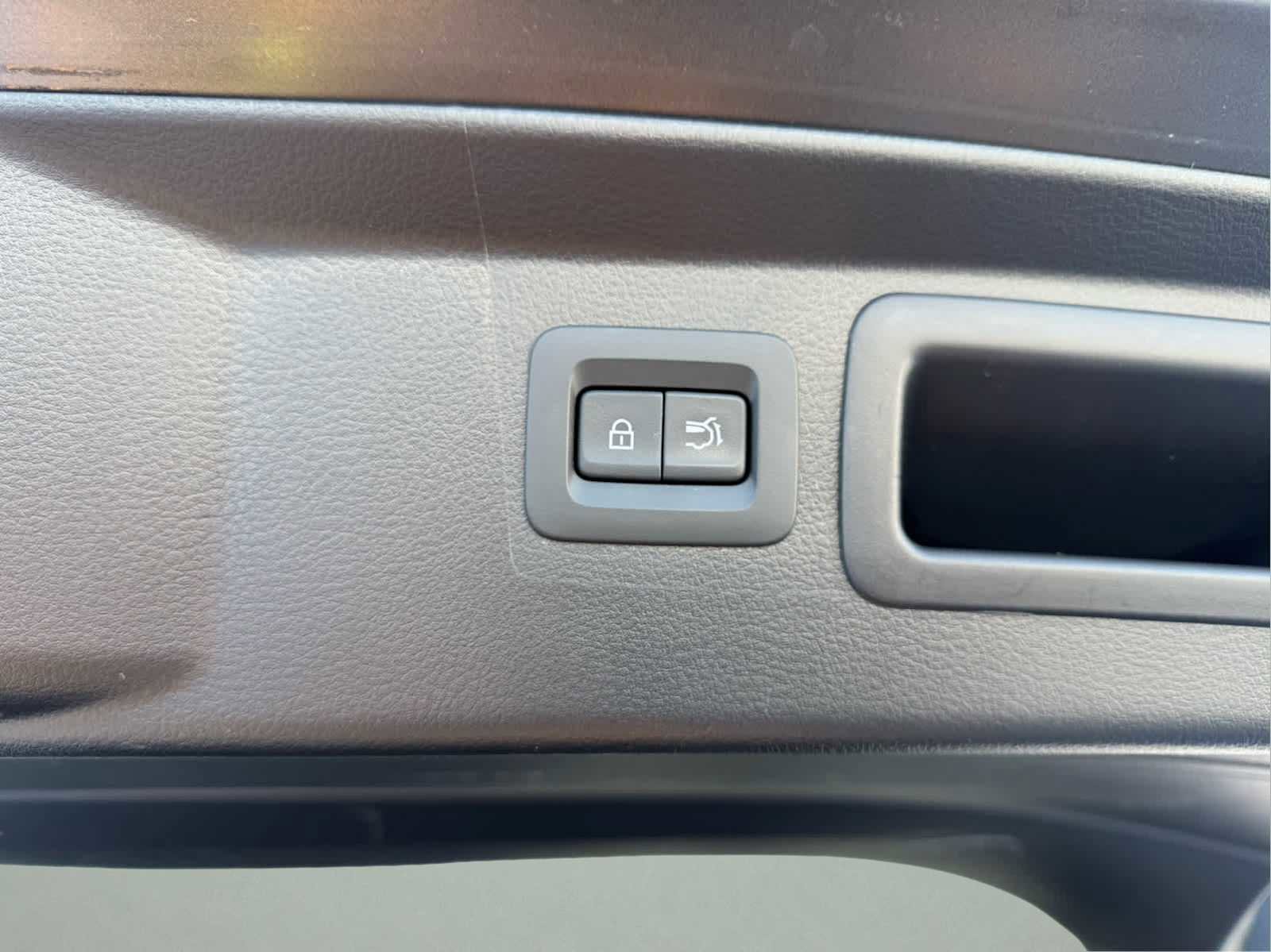 Used 2025 MAZDA CX-50 2.5 Turbo w/ Premium Plus Pkg image 34