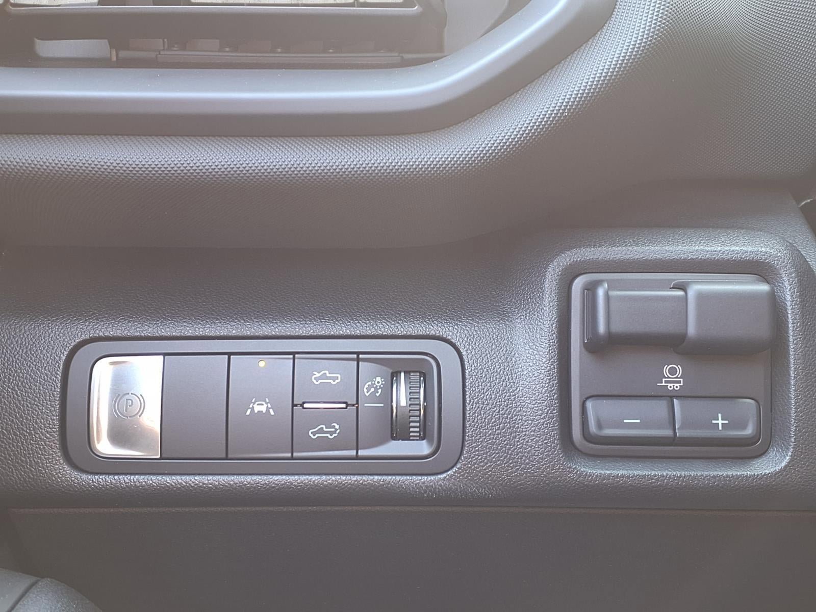 New 2025 Chevrolet Silverado EV LT AWD/4WD image 23