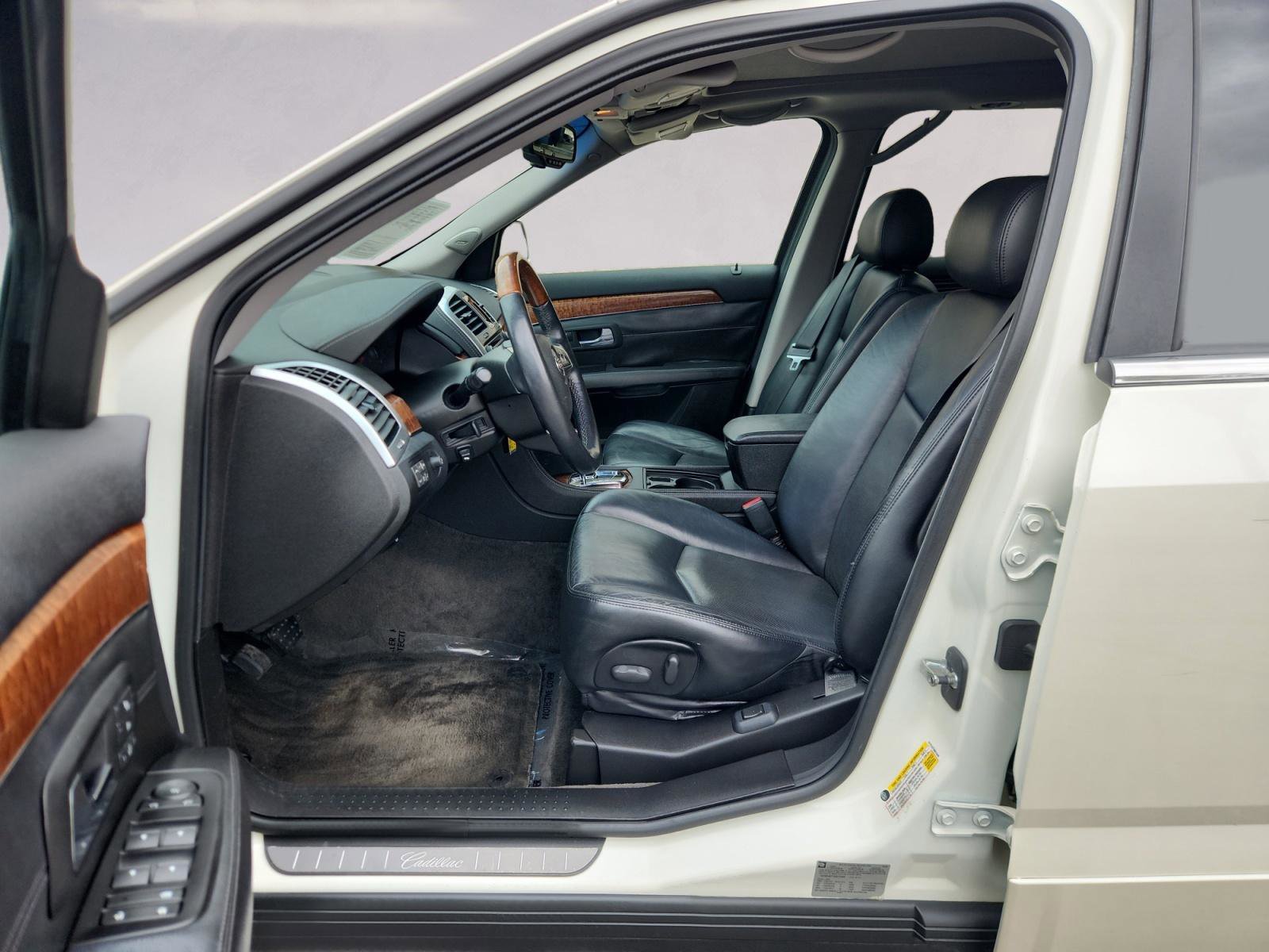 Used 2008 Cadillac SRX AWD w/ Theater Package image 11