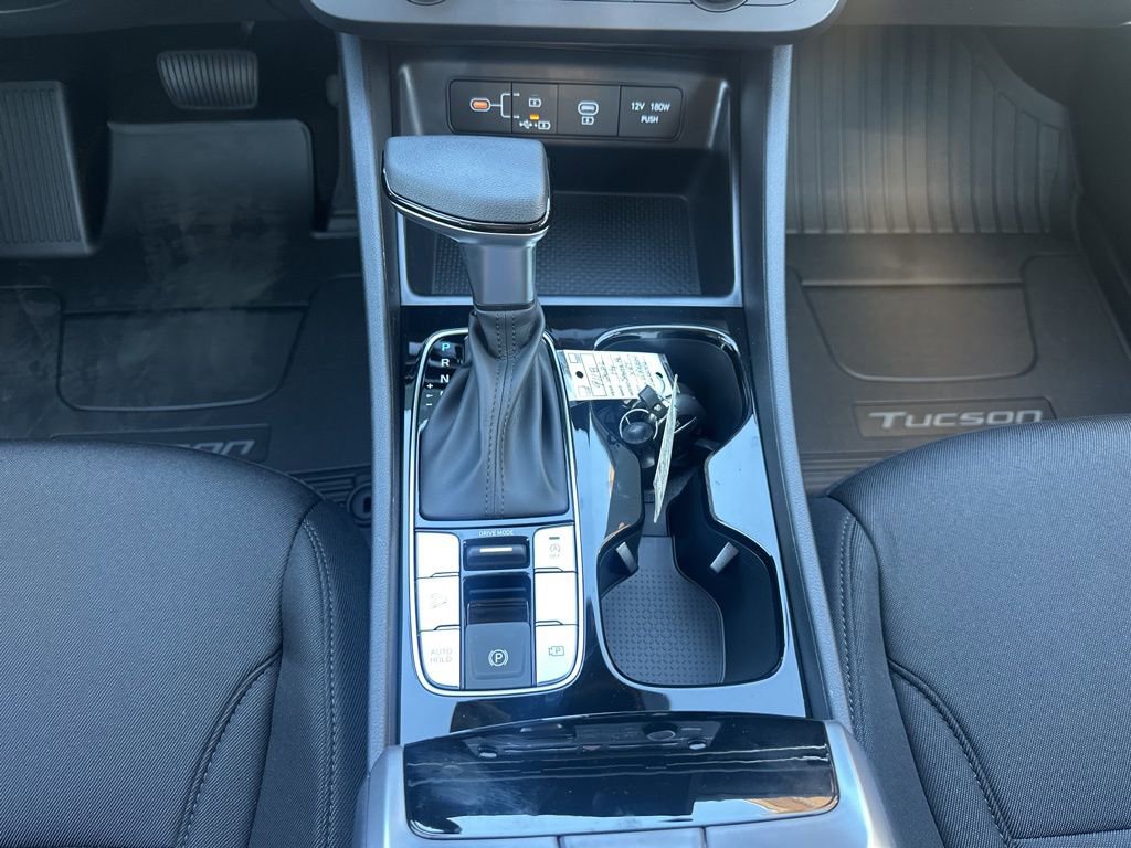 New 2026 Hyundai Tucson SE image 21