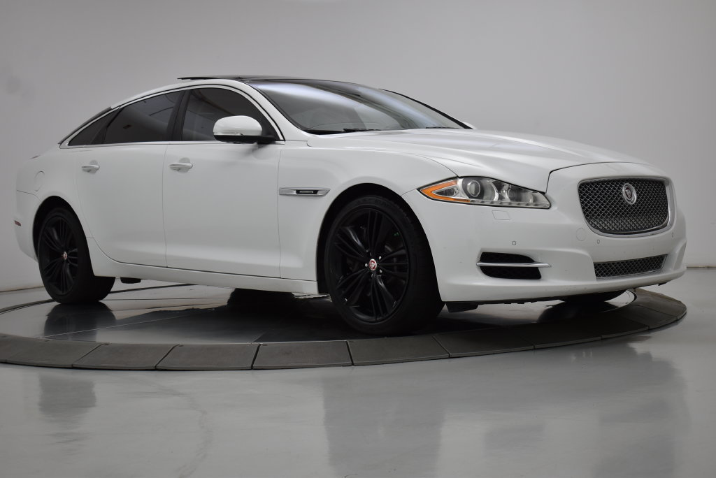 Used 2015 Jaguar XJ L Supercharged RWD image 12