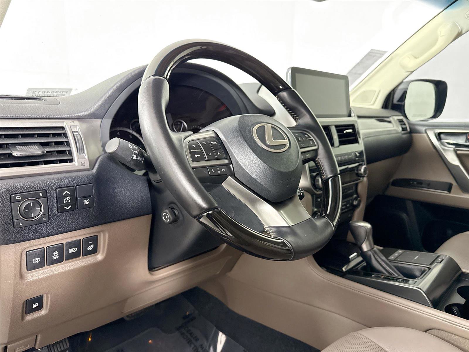 Used 2023 Lexus GX 460 Premium image 13