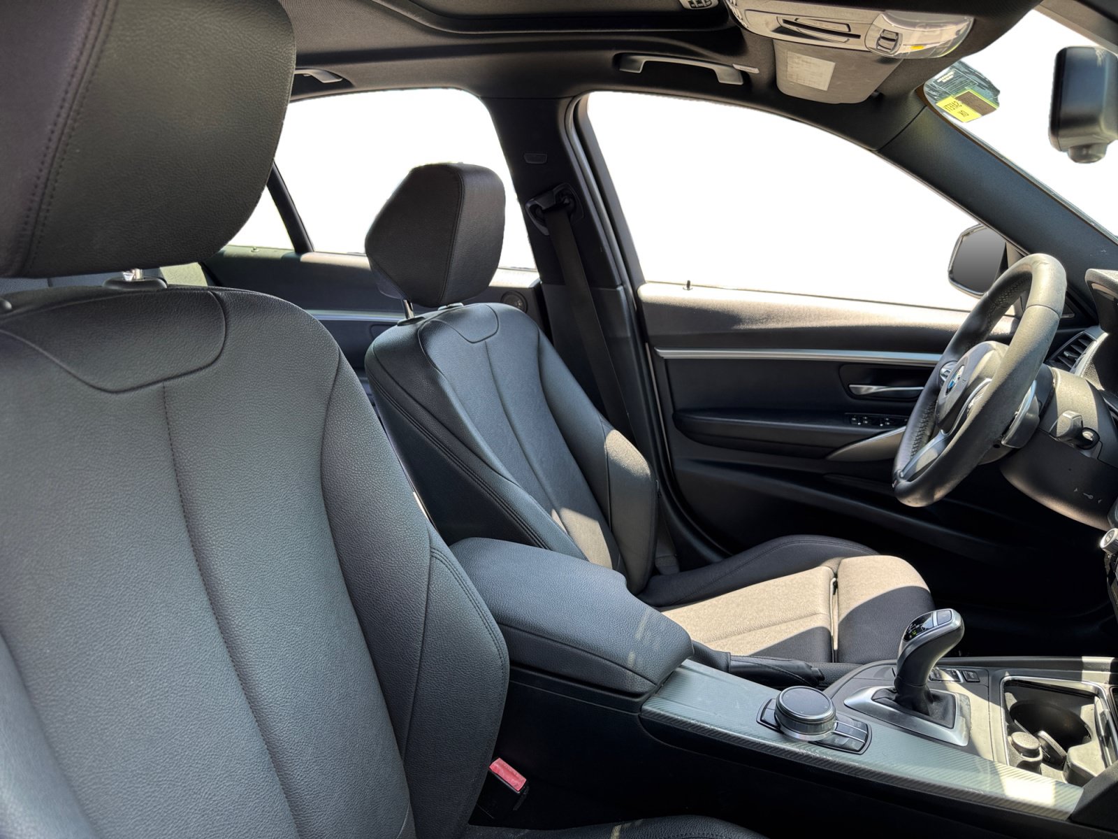 Used 2018 BMW 340i Sedan RWD image 15