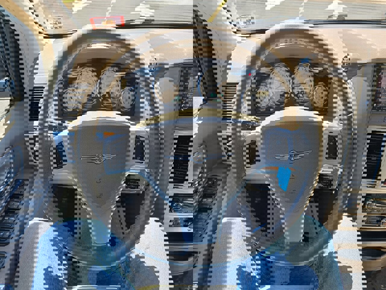 Used 2008 Chrysler Town & Country Limited w/ Trailer Tow Group image 6