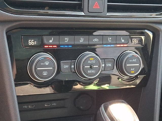 Certified 2022 Volkswagen Taos SEL AWD/4WD image 21