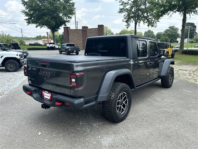 Used 2024 Jeep Gladiator Rubicon w/ Technology Group image 5