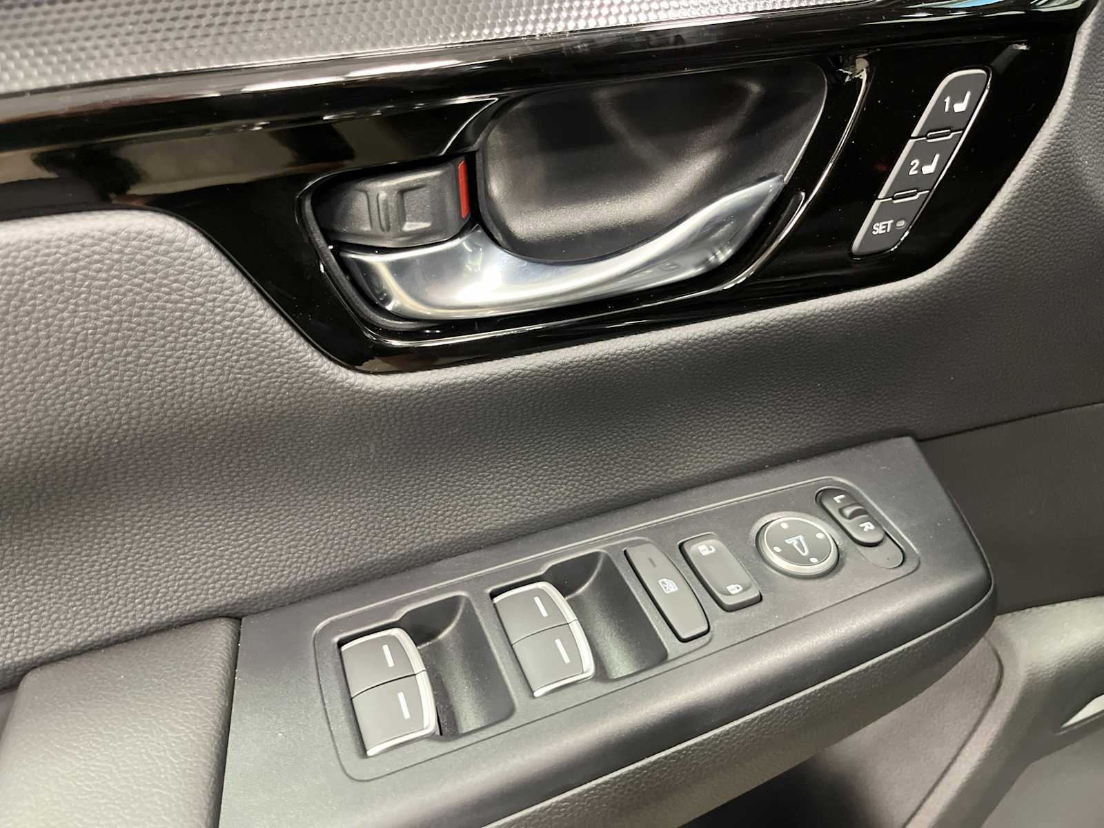 New 2026 Honda CR-V EX-L image 14