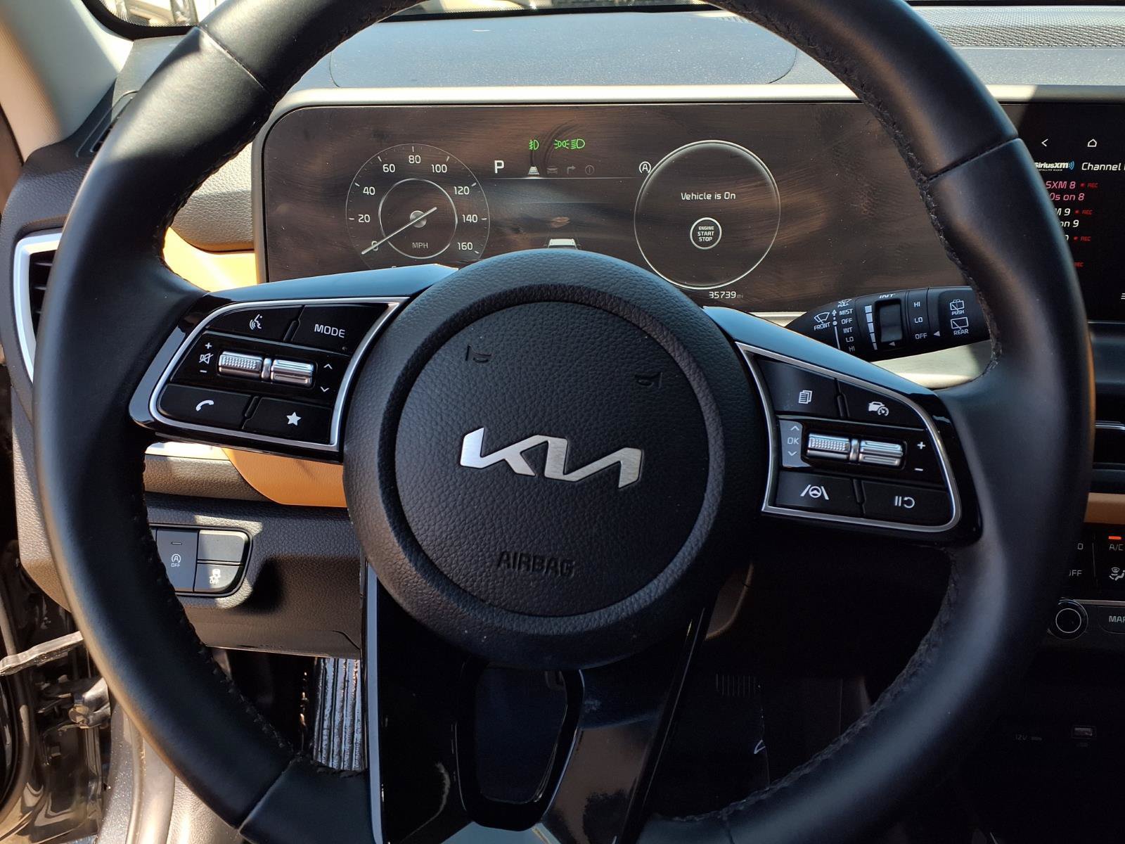Used 2024 Kia Seltos EX FWD image 12