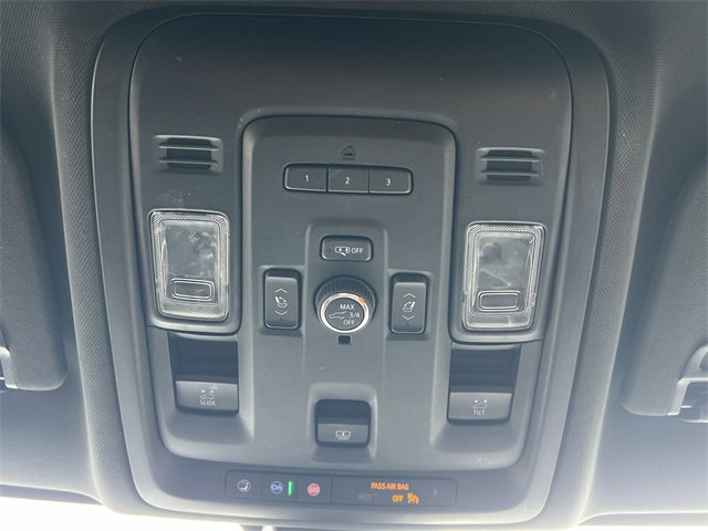 Used 2021 GMC Yukon AT4 w/ AT4 Premium Package image 25