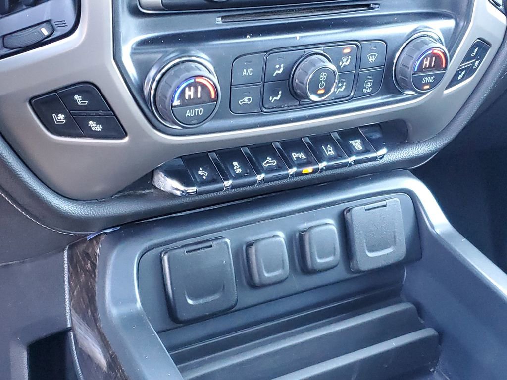 Used 2016 GMC Sierra 3500 Denali w/ Duramax Plus Package image 23