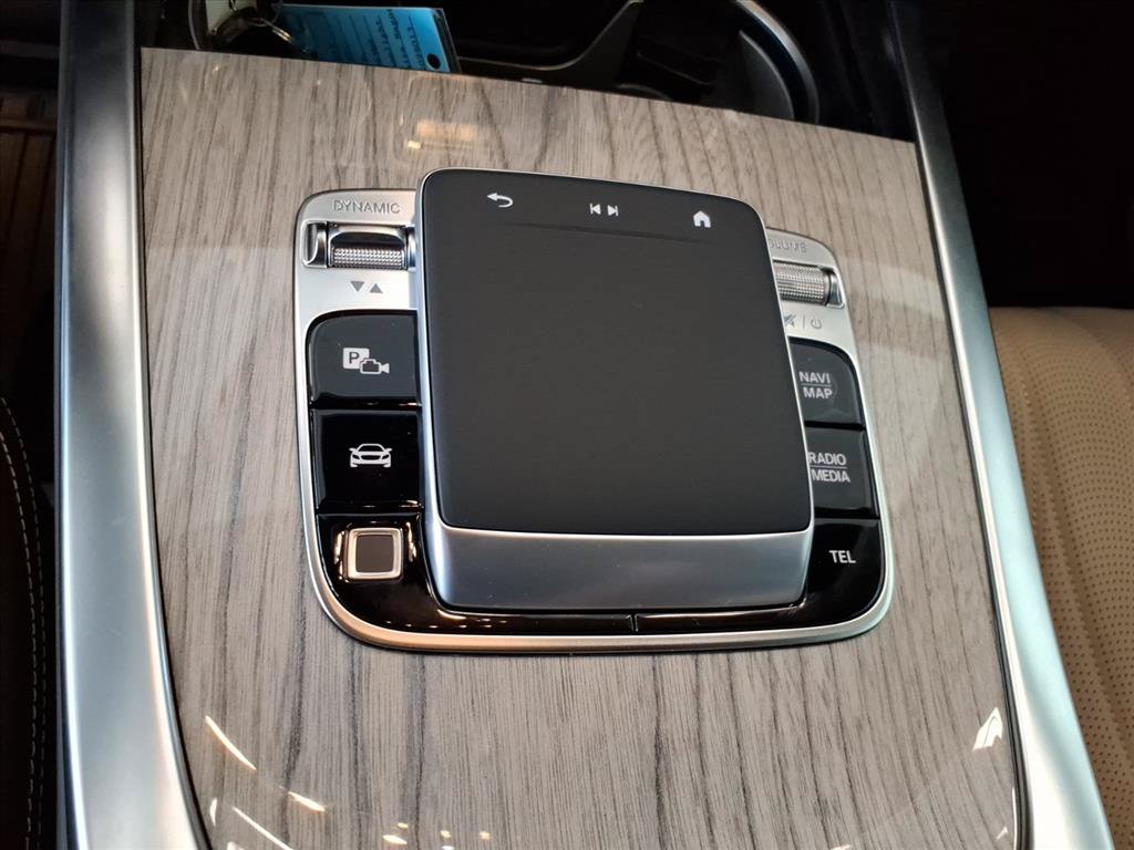 New 2027 Mercedes-Benz G 63 AMG 4MATIC image 18