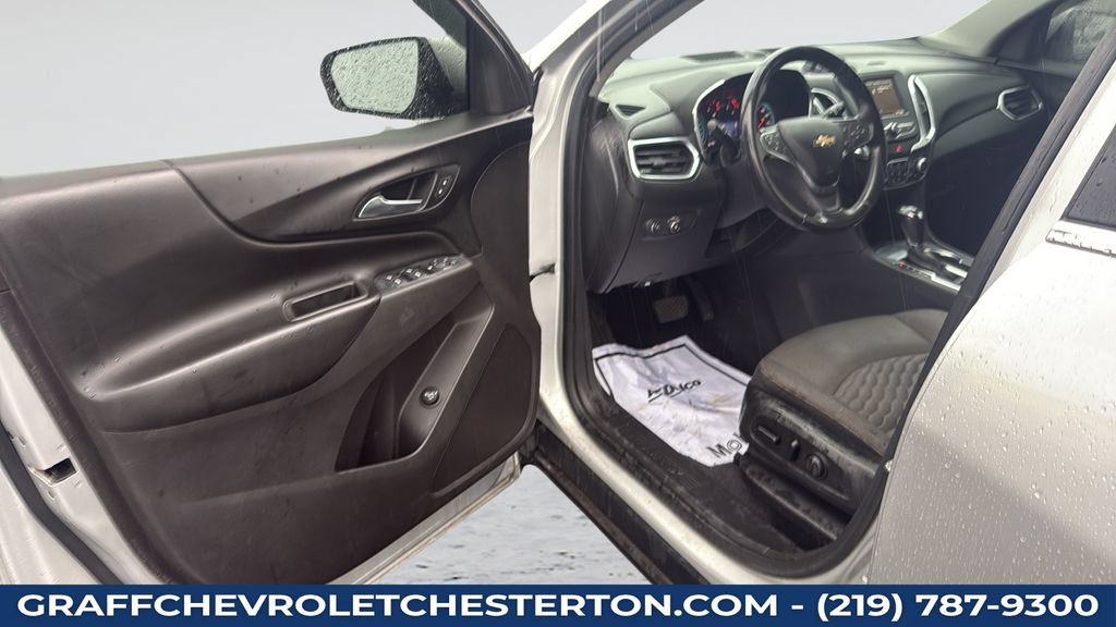 Used 2019 Chevrolet Equinox LT FWD image 24