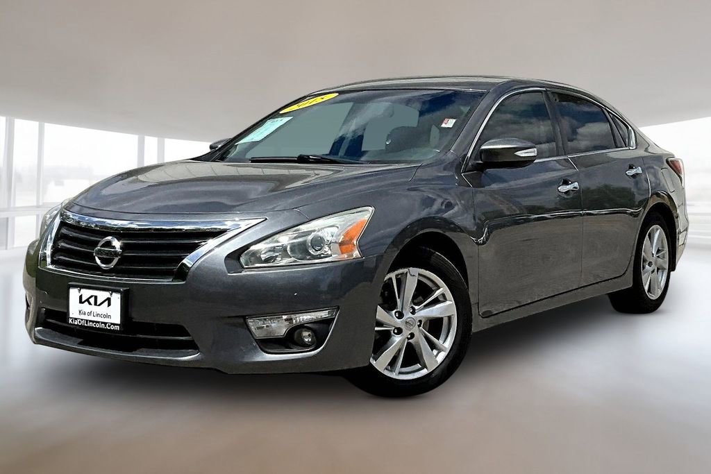 Used 2015 Nissan Altima 2.5 SL w/ Technology Package FWD image 1