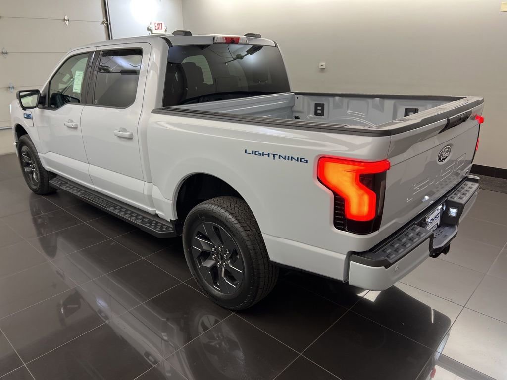 New 2025 Ford F150 Lightning Flash image 4