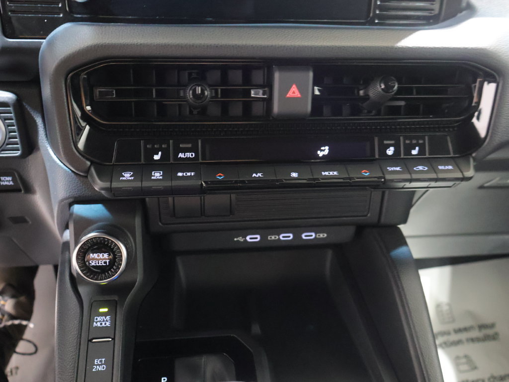 Used 2025 Toyota Land Cruiser 1958 AWD/4WD image 29