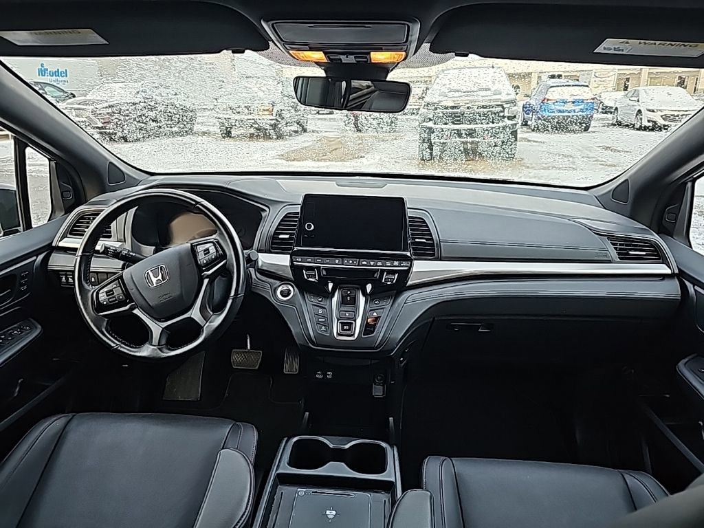 Used 2025 Honda Odyssey Sport-L image 4