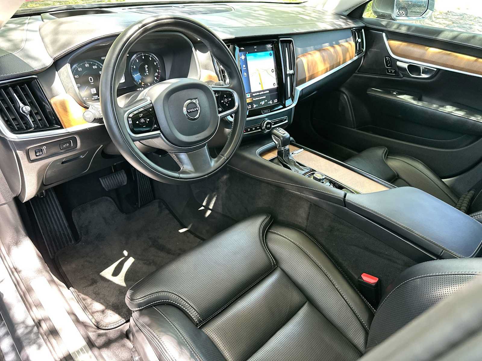 Used 2020 Volvo S90 T6 Inscription AWD/4WD image 18