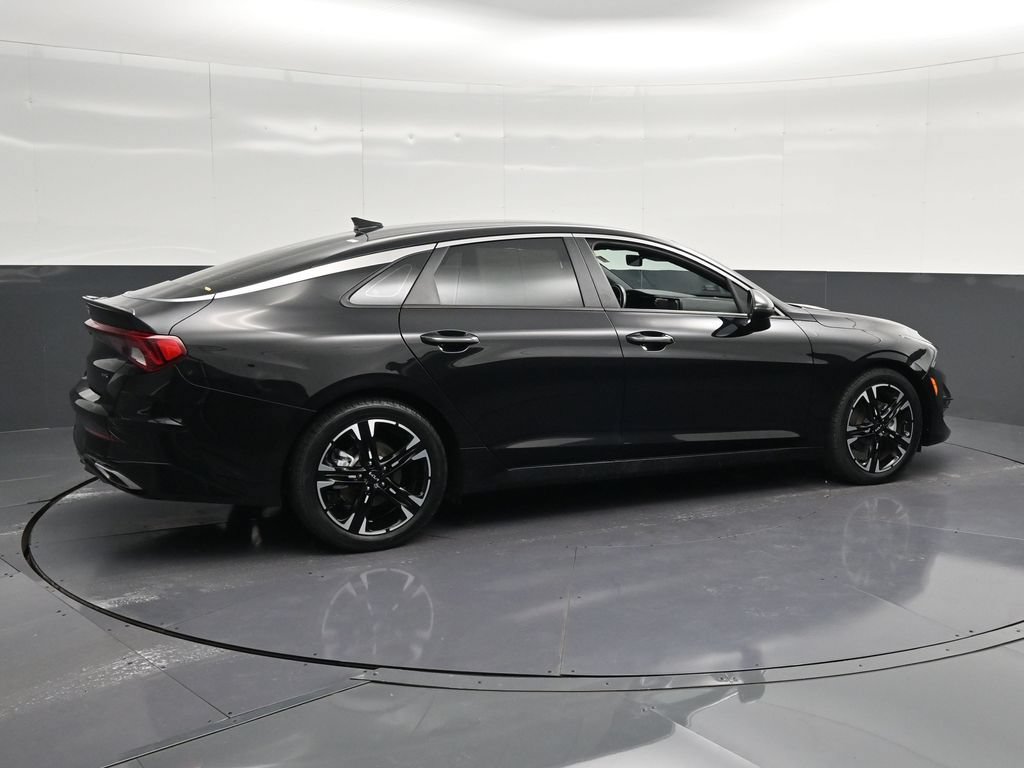 Used 2022 Kia K5 GT-Line AWD/4WD image 5