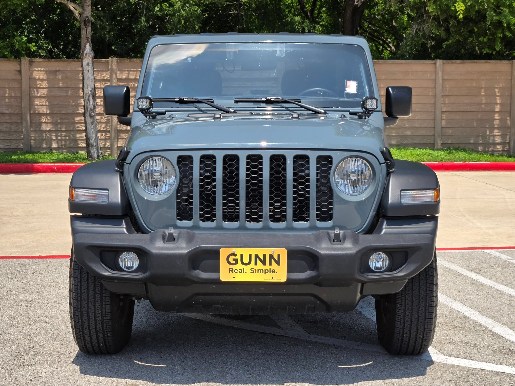 Used 2024 Jeep Wrangler Sport AWD/4WD image 8