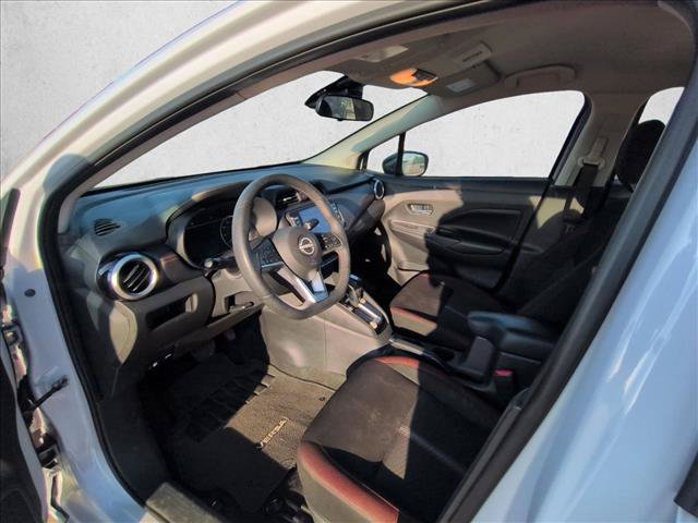Used 2024 Nissan Versa SR FWD image 10