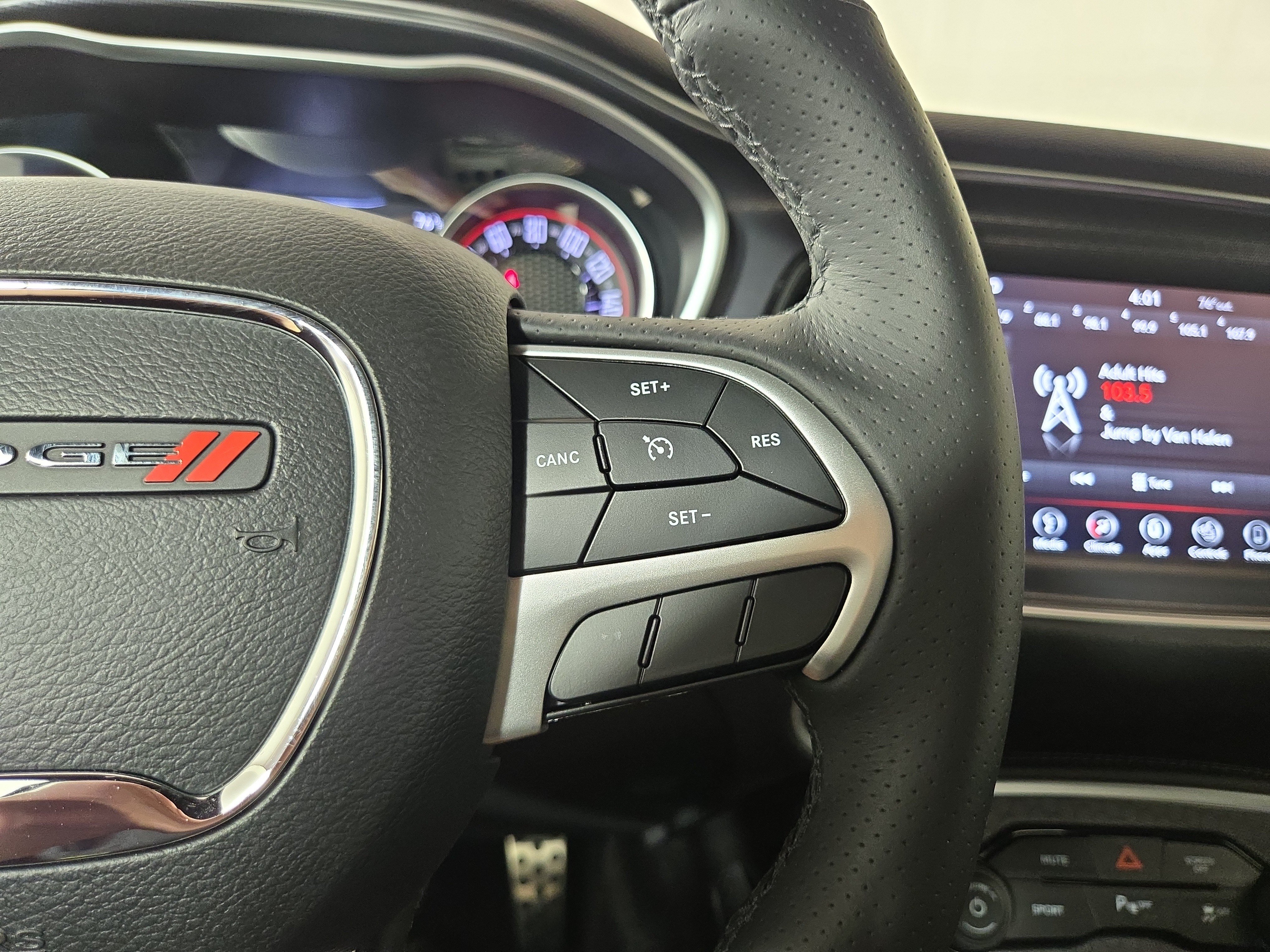 Used 2018 Dodge Challenger R/T Plus RWD image 17