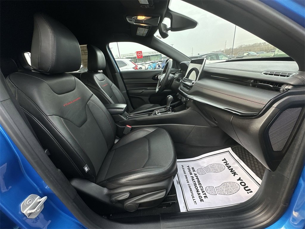 Used 2024 Jeep Compass Trailhawk image 23