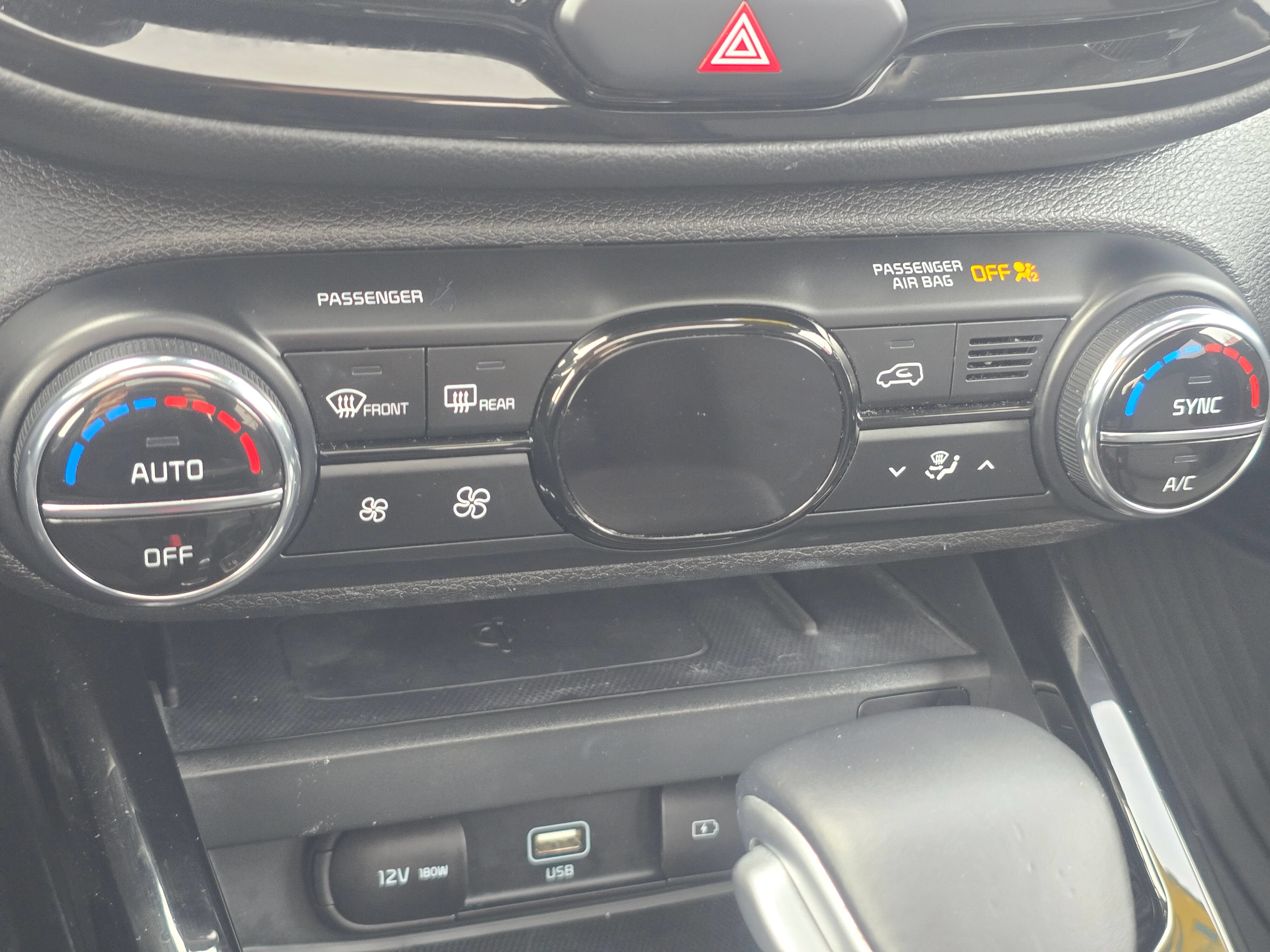 Used 2022 Kia Soul GT-Line FWD image 28
