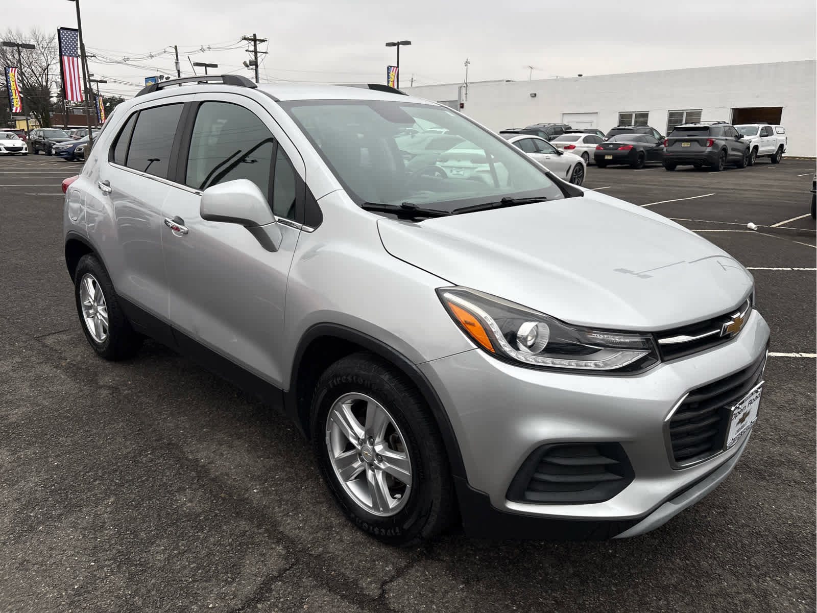 Used 2018 Chevrolet Trax LT w/ LT Convenience Package image 1