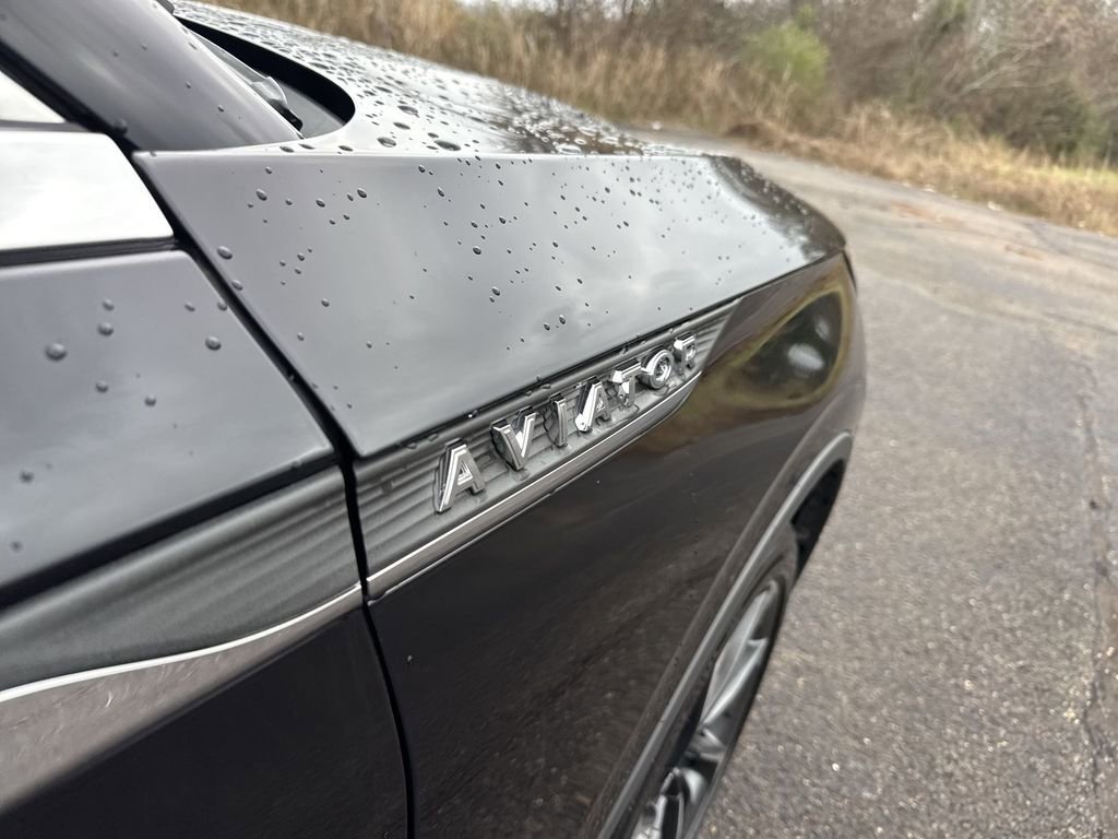 Used 2023 Lincoln Aviator Reserve w/ Equipment Group 201A image 39