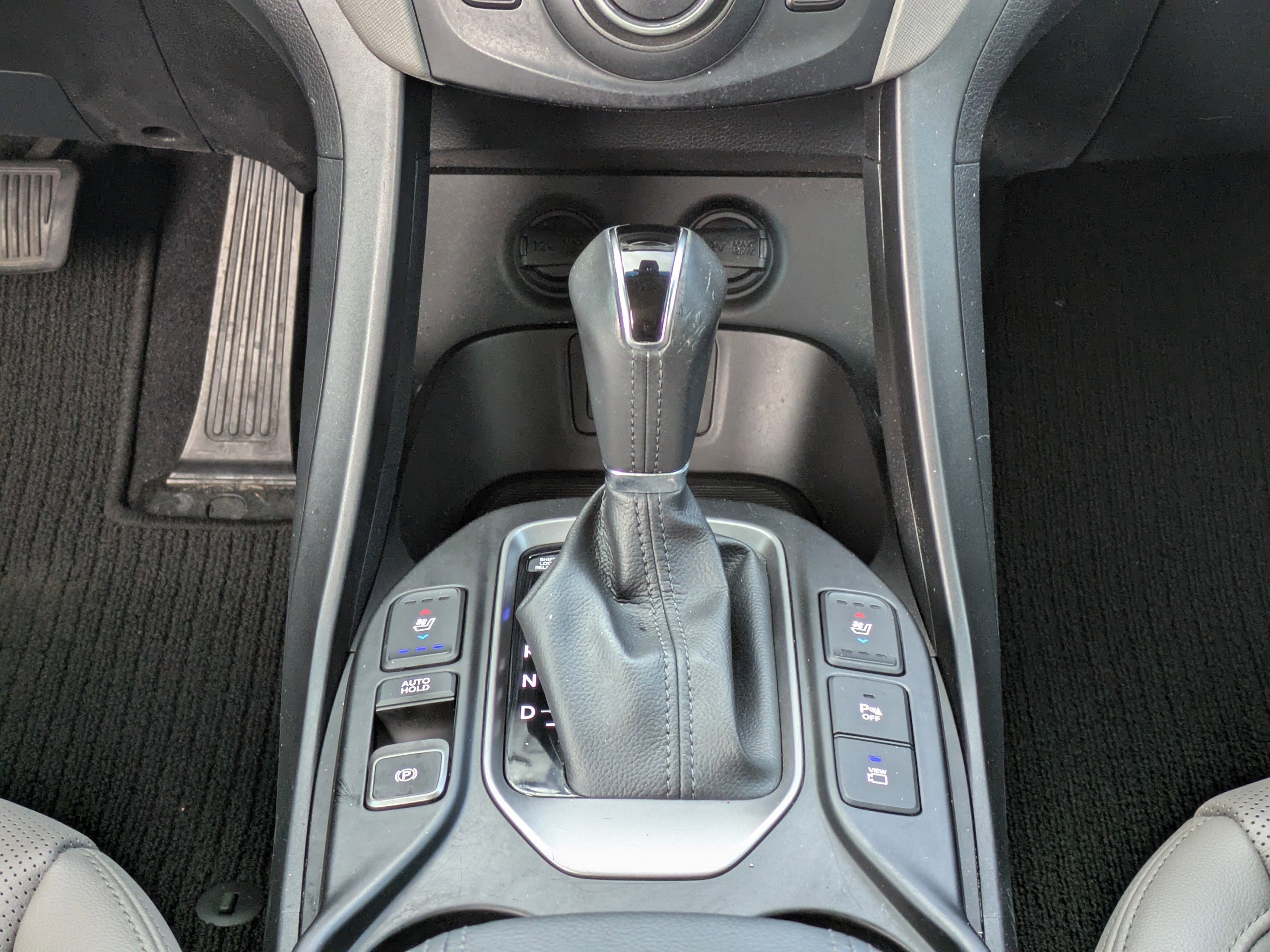 Used 2018 Hyundai Santa Fe Sport w/ 2.0T Ultimate Tech Package 05 FWD image 18