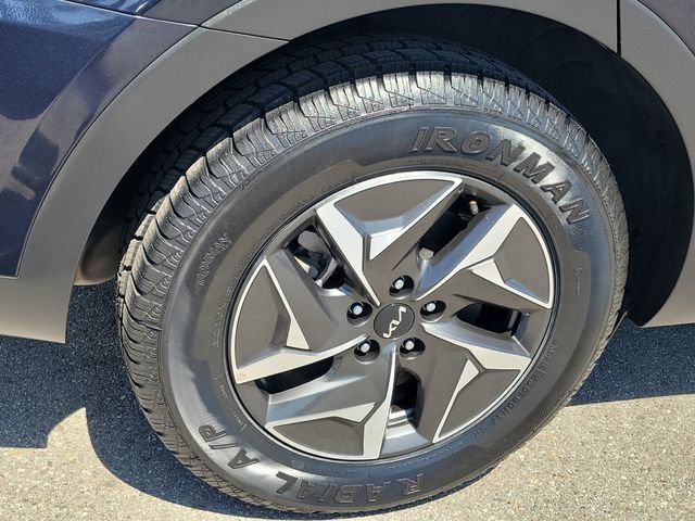Used 2023 Kia Sorento EX FWD image 29