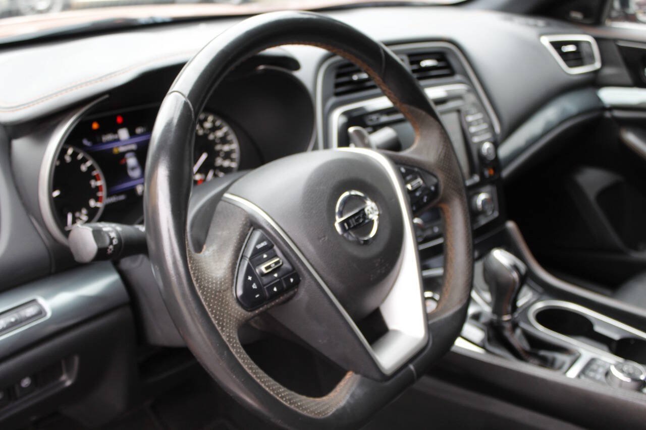 Used 2019 Nissan Maxima SR w/ Premium Package FWD image 30
