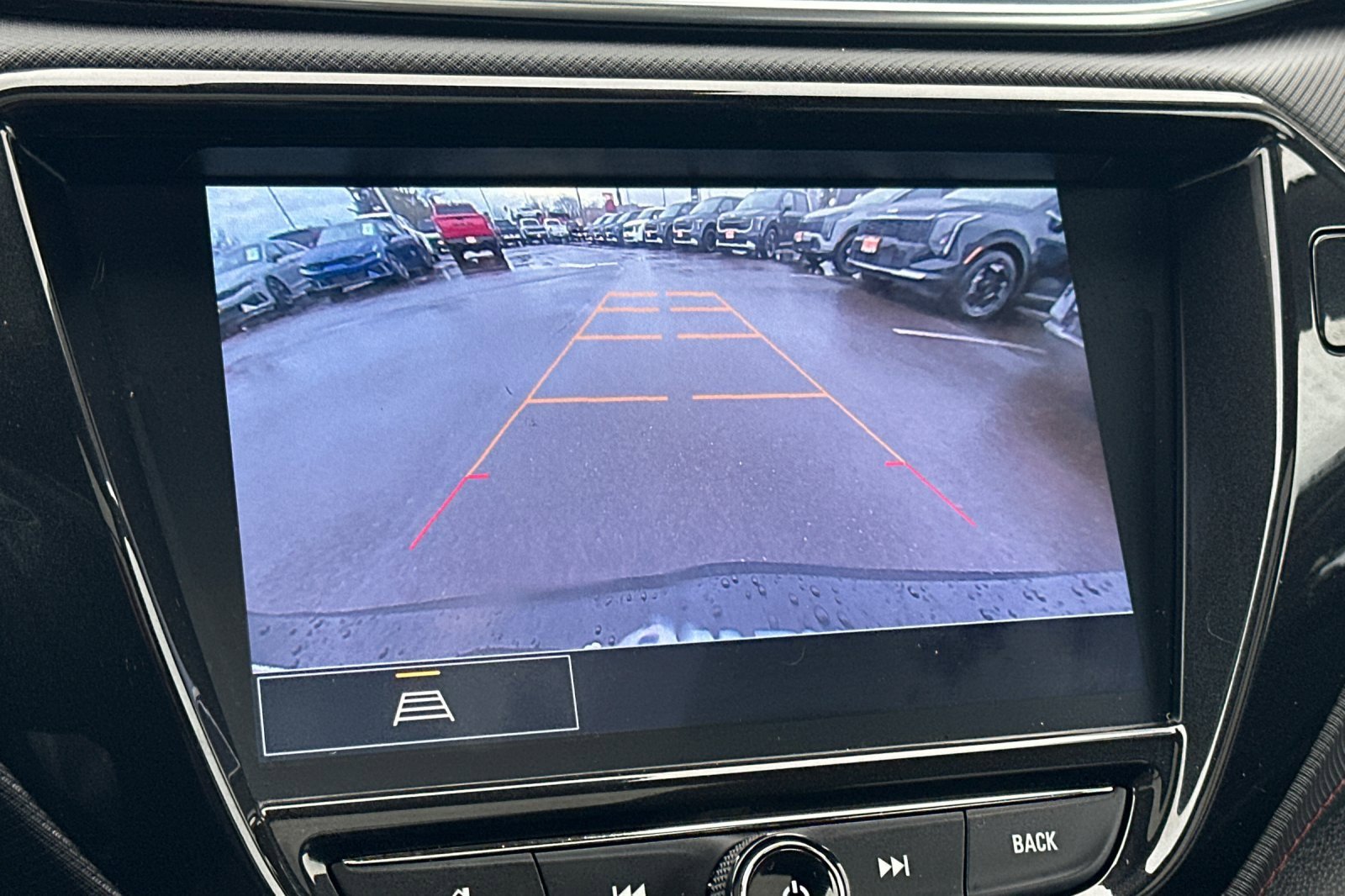 Used 2021 Chevrolet TrailBlazer RS w/ Sun and Liftgate Package image 19