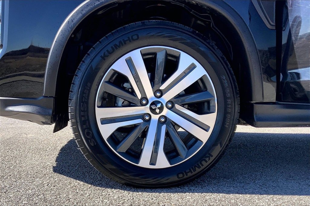 Used 2024 Mitsubishi Outlander Sport AWD image 24