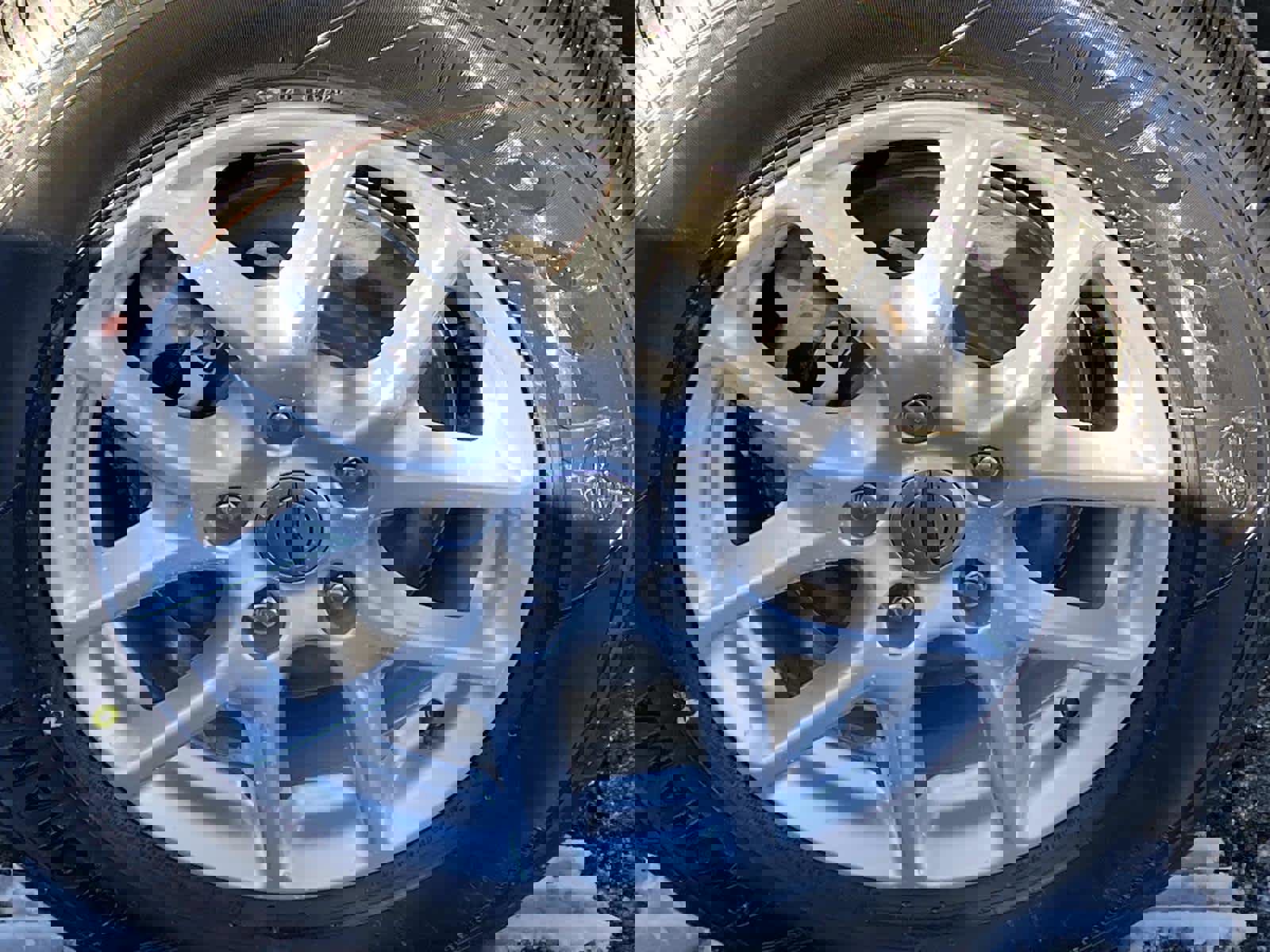 Certified 2022 Chrysler Voyager LX image 29