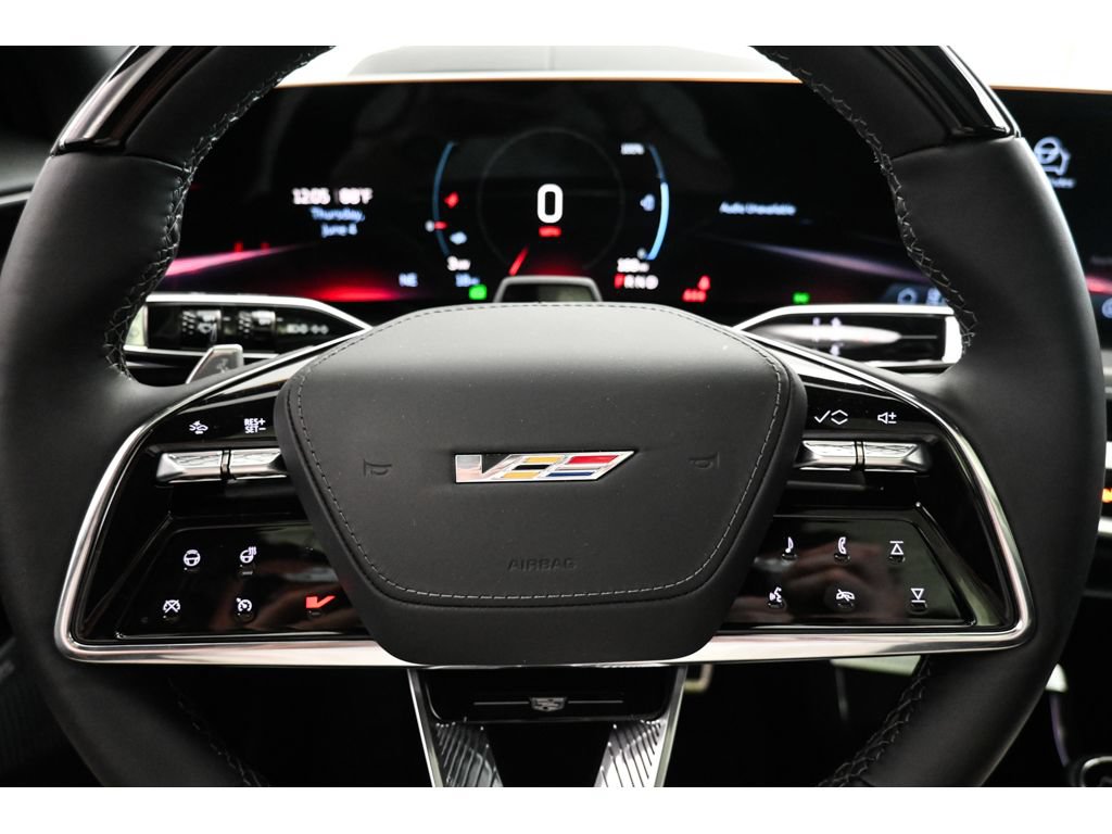 New 2026 Cadillac Lyriq V w/ Exterior Carbon Fiber Package AWD/4WD image 27