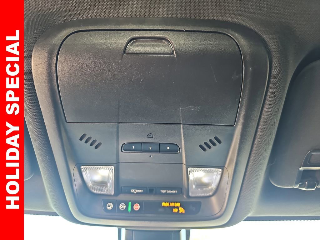 Used 2021 Chevrolet Blazer RS w/ Enhanced Convenience Package image 32