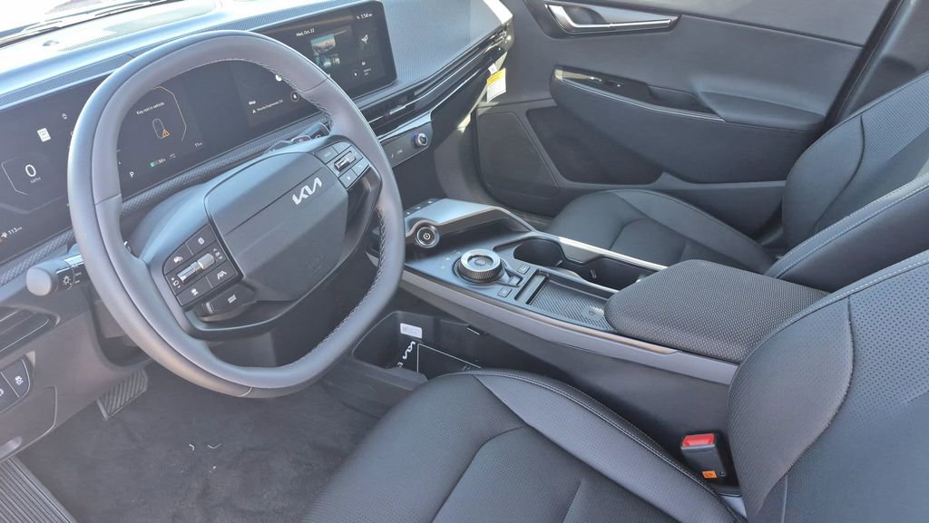 New 2025 Kia EV6 Light w/ Light LR Technology Package image 10