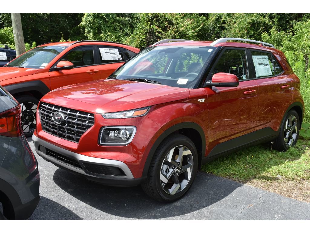 New 2025 Hyundai Venue Limited image 1