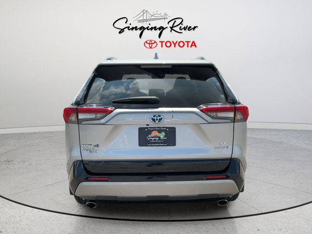 Used 2022 Toyota RAV4 SE w/ SE Grade Weather Package AWD/4WD image 6