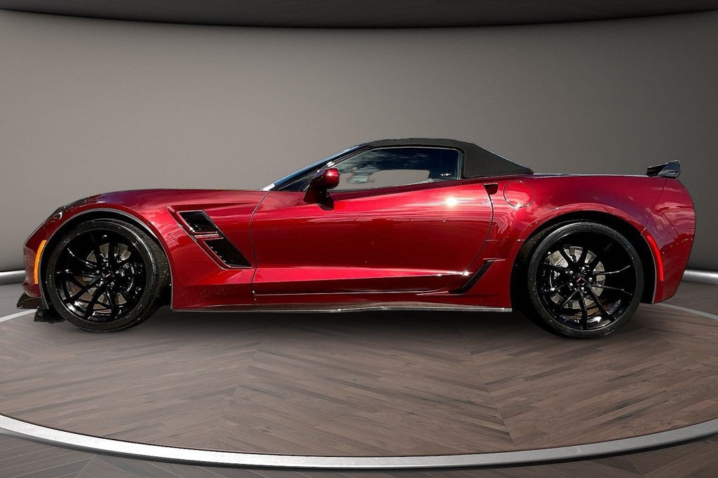 Used 2019 Chevrolet Corvette Grand Sport RWD image 7