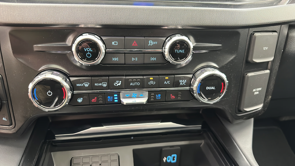 New 2026 Ford F350 Platinum AWD/4WD image 21