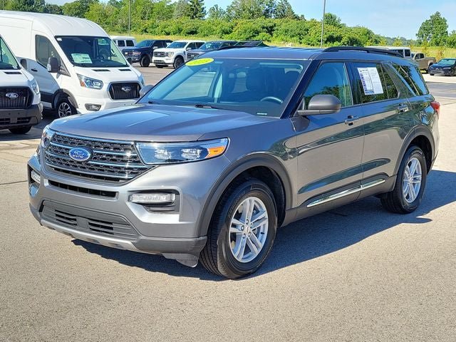Certified 2023 Ford Explorer XLT w/ Equipment Group 202A AWD/4WD image 2