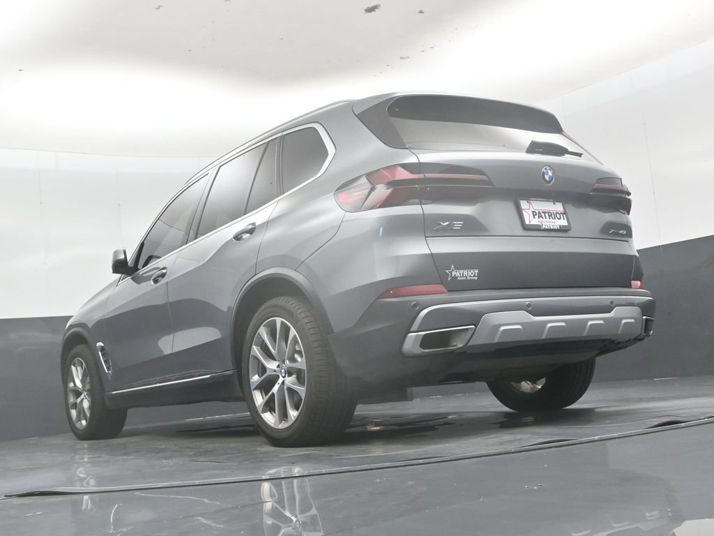 Used 2025 BMW X5 xDrive40i AWD/4WD image 40