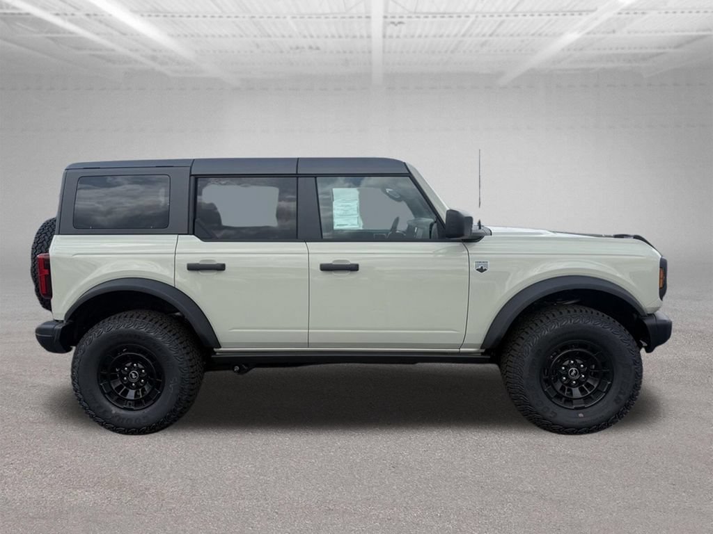 New 2026 Ford Bronco Big Bend w/ Black Diamond Package AWD/4WD image 2