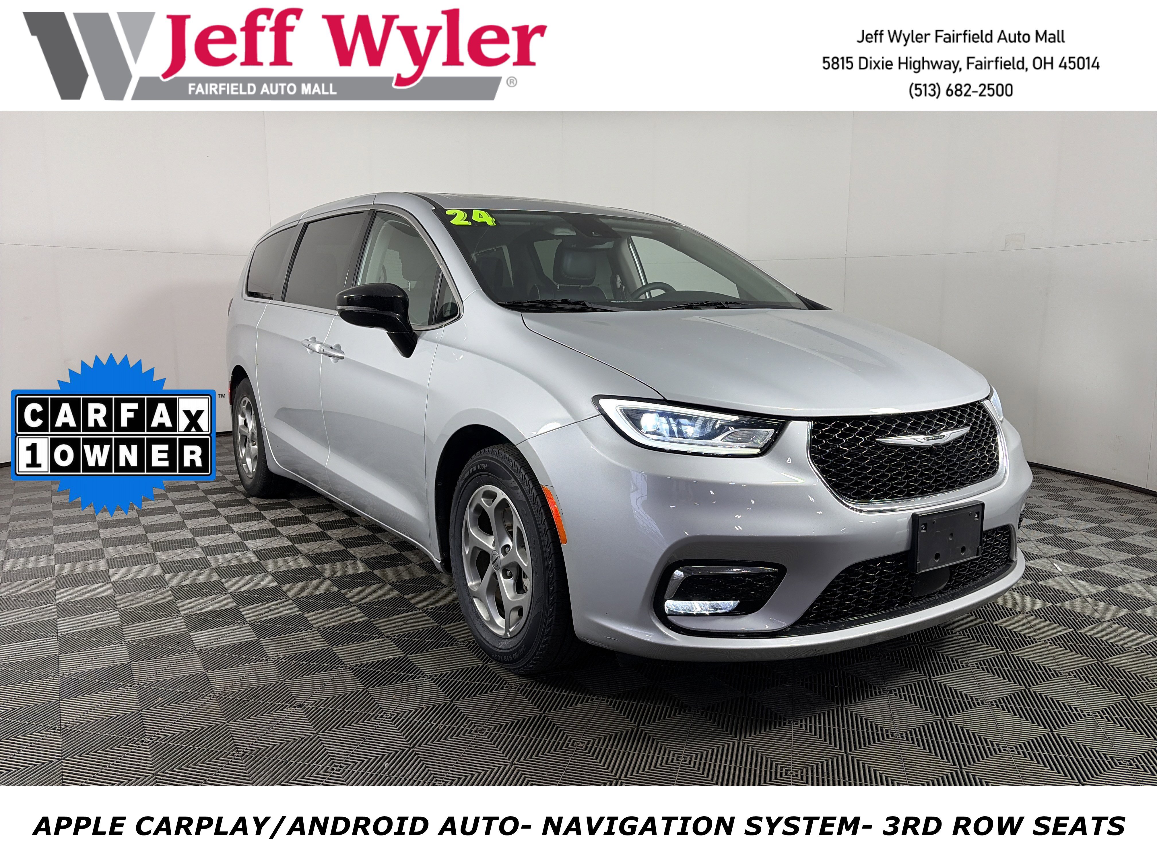 Used 2024 Chrysler Pacifica Limited