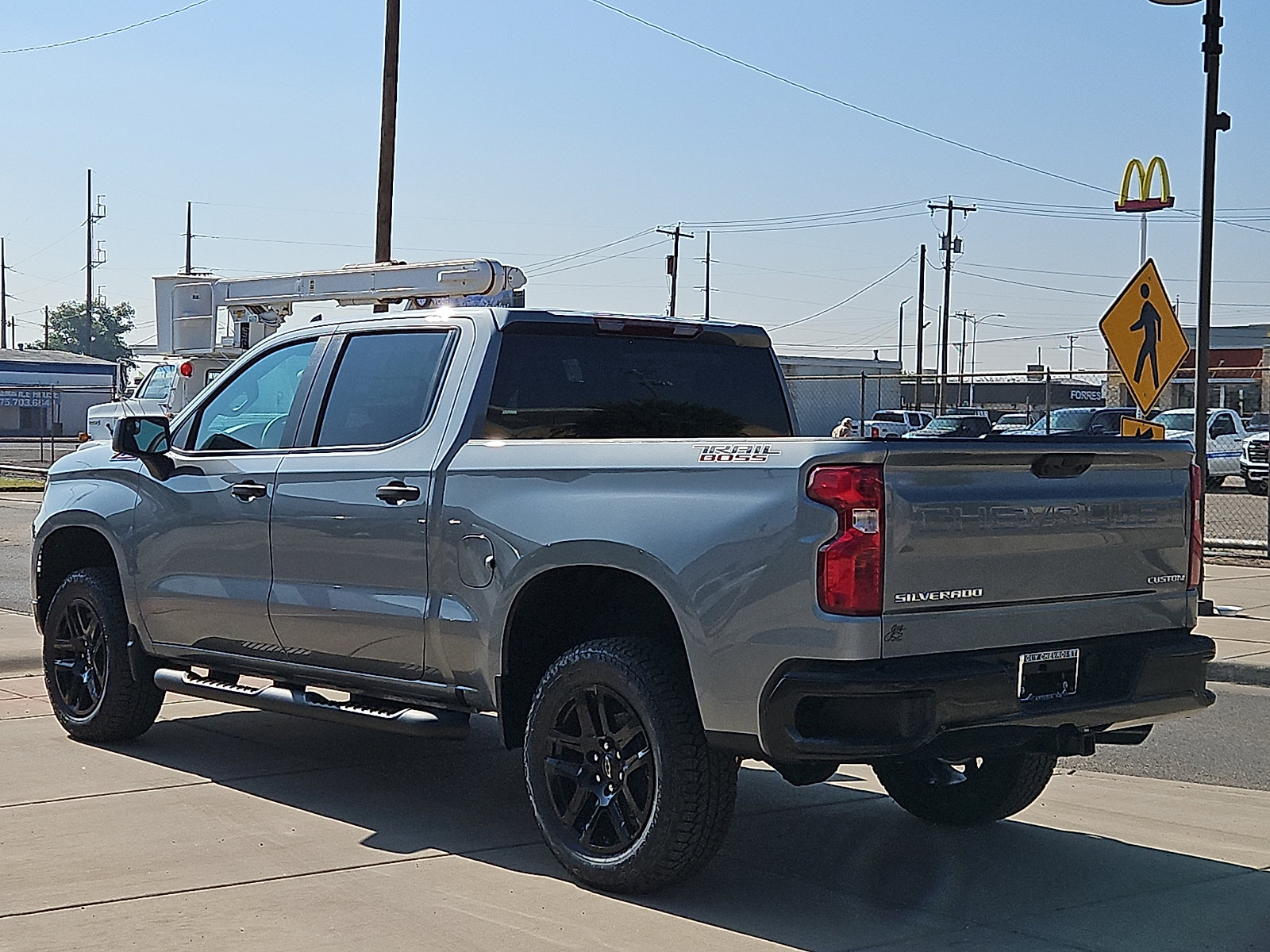 New 2026 Chevrolet Silverado 1500 Custom Trail Boss w/ Turbomax Blackout Package AWD/4WD image 3