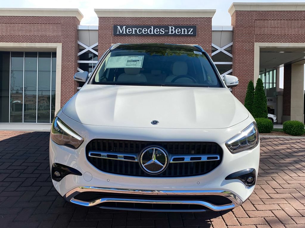 Certified 2025 Mercedes-Benz GLA 250 image 2