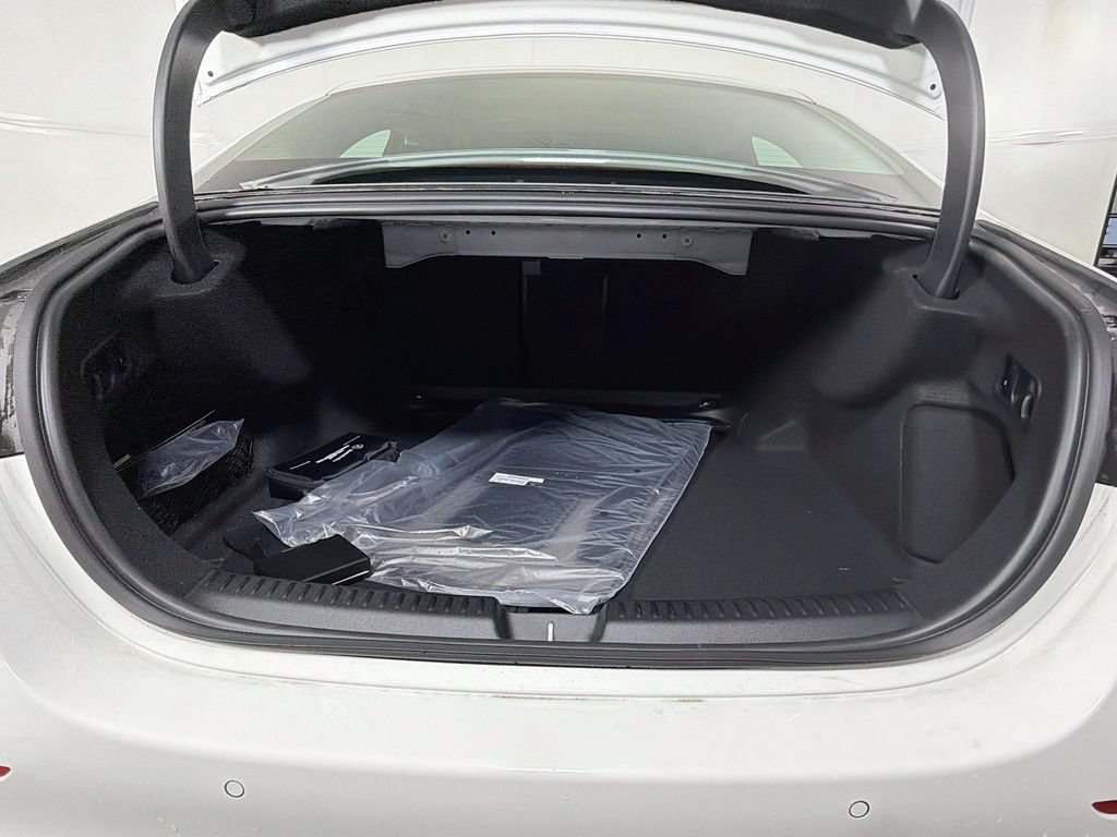 New 2026 Mercedes-Benz E 450 4MATIC Sedan image 29