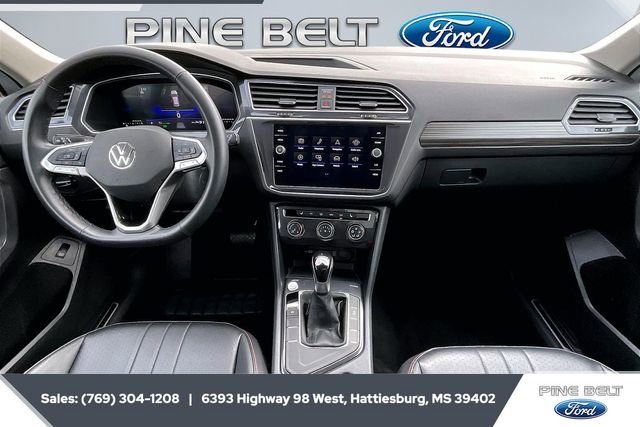 Used 2024 Volkswagen Tiguan Wolfsburg Edition image 13